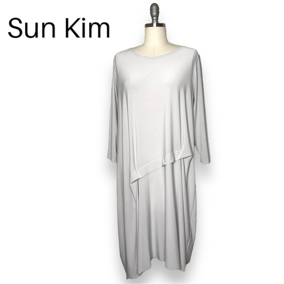 Caroline Short Dress by Sun Kim in Oyster, size Medium - Picture 6 of 14